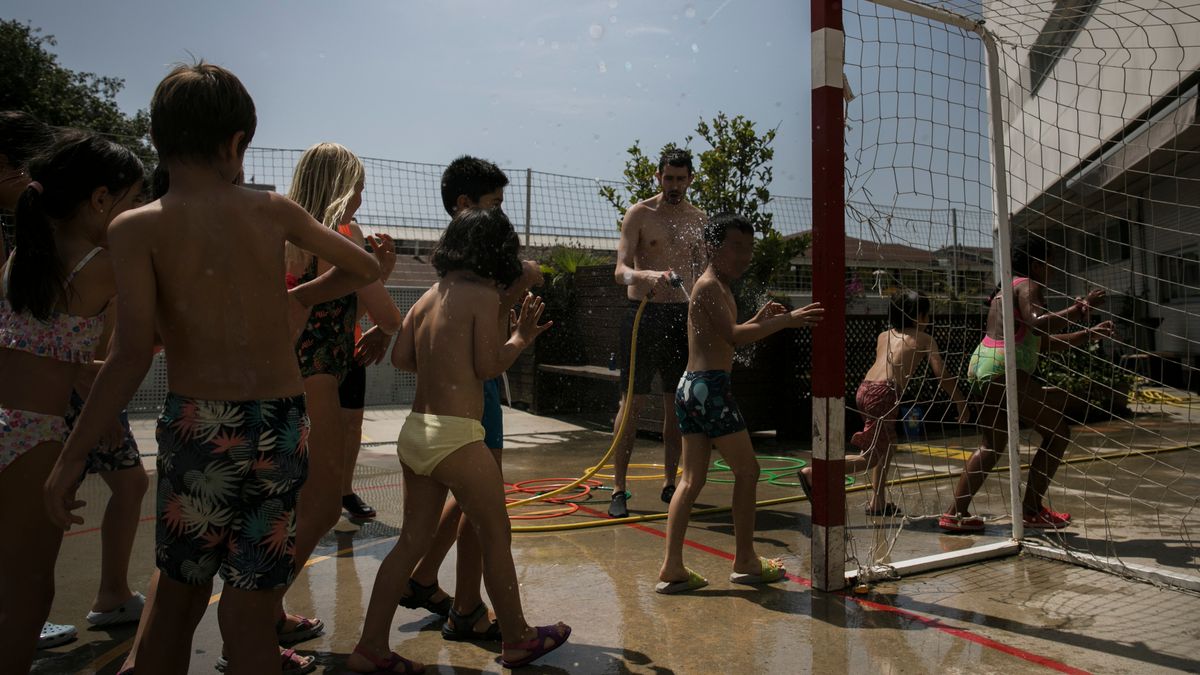La Generalitat enverra des fans dans les écoles après des plaintes concernant des températures élevées