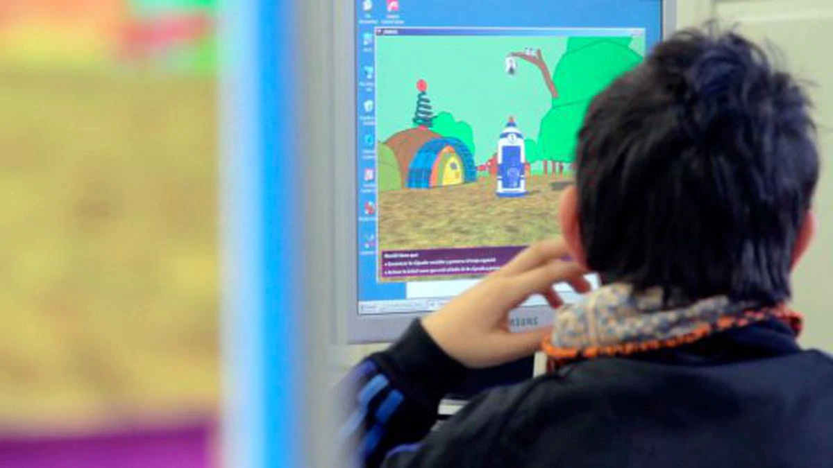 Les jeunes perçoivent une augmentation du harcèlement, bien qu'il soit encore inférieur aux chiffres d'avant la pandémie