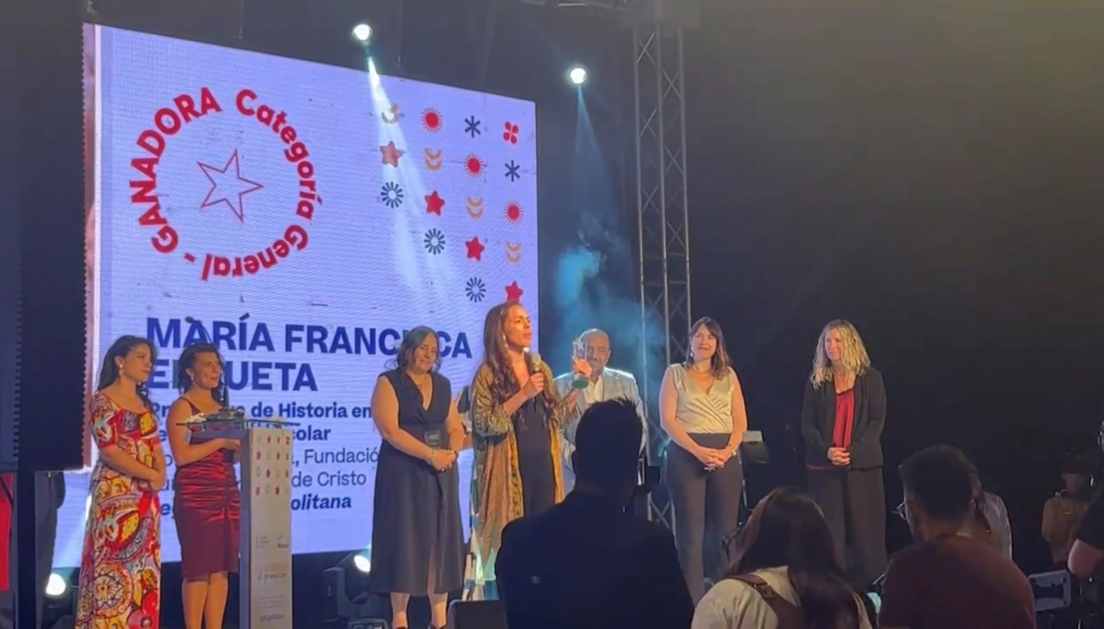 Un enseignant spécialisé dans la réinsertion scolaire est le nouveau lauréat du Global Teacher Prize Chili 2022