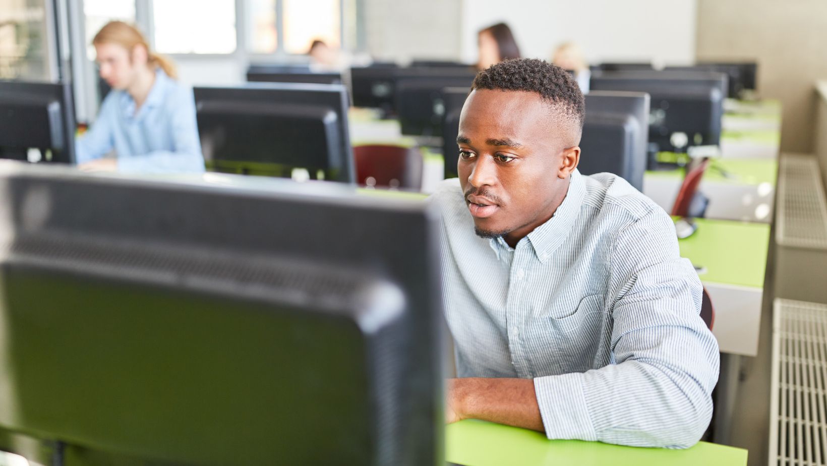 Laboratoires virtuels en éducation : que sont-ils, quels sont les avantages et comment les utiliser