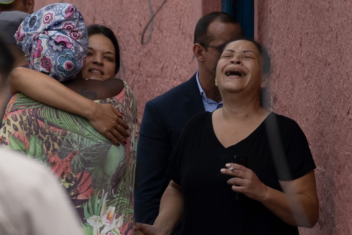Un élève de 13 ans poignarde à mort un enseignant et blesse quatre personnes dans une école de São Paulo