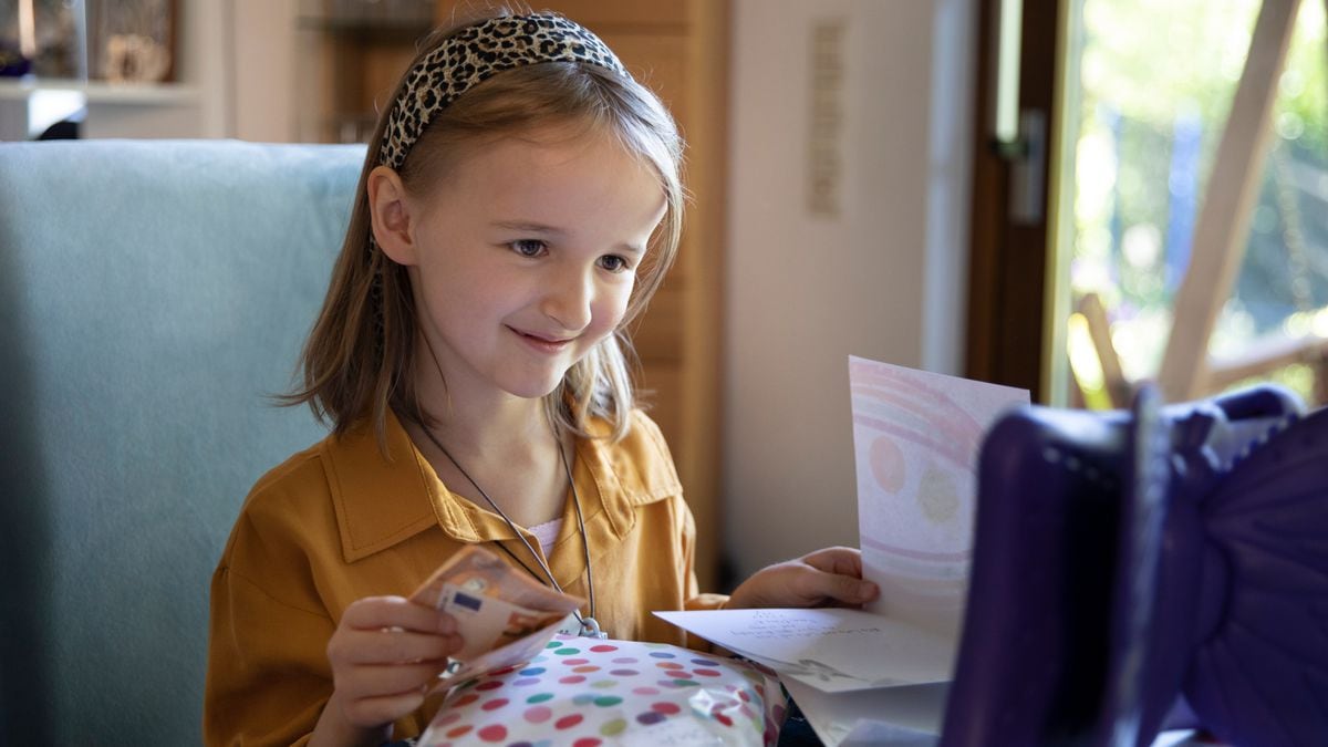 Donner de l’argent à un enfant : oui, mais si c’est une opportunité pour l’éduquer financièrement