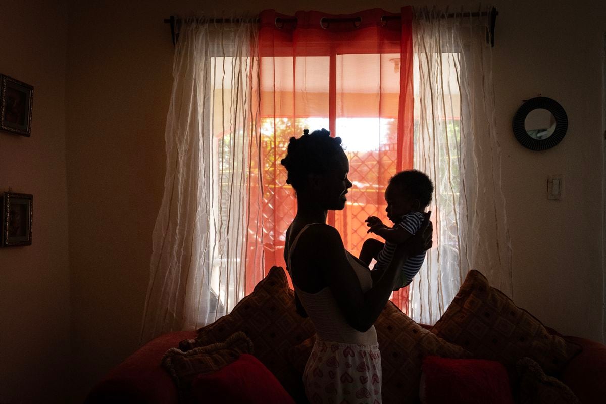 Grand-mère, mère et fille : quand la grossesse adolescente se transmet de génération en génération