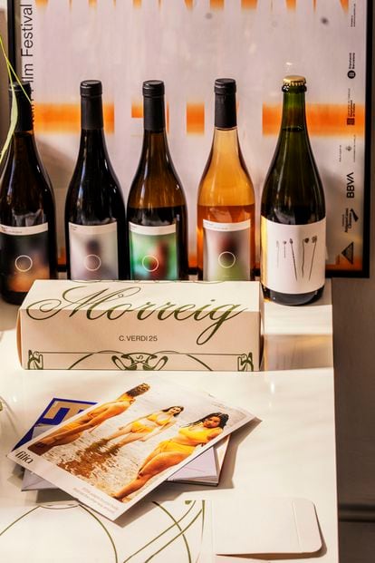 Diverses étiquettes de bouteilles de vin conçues par Ingrid Picanyol.