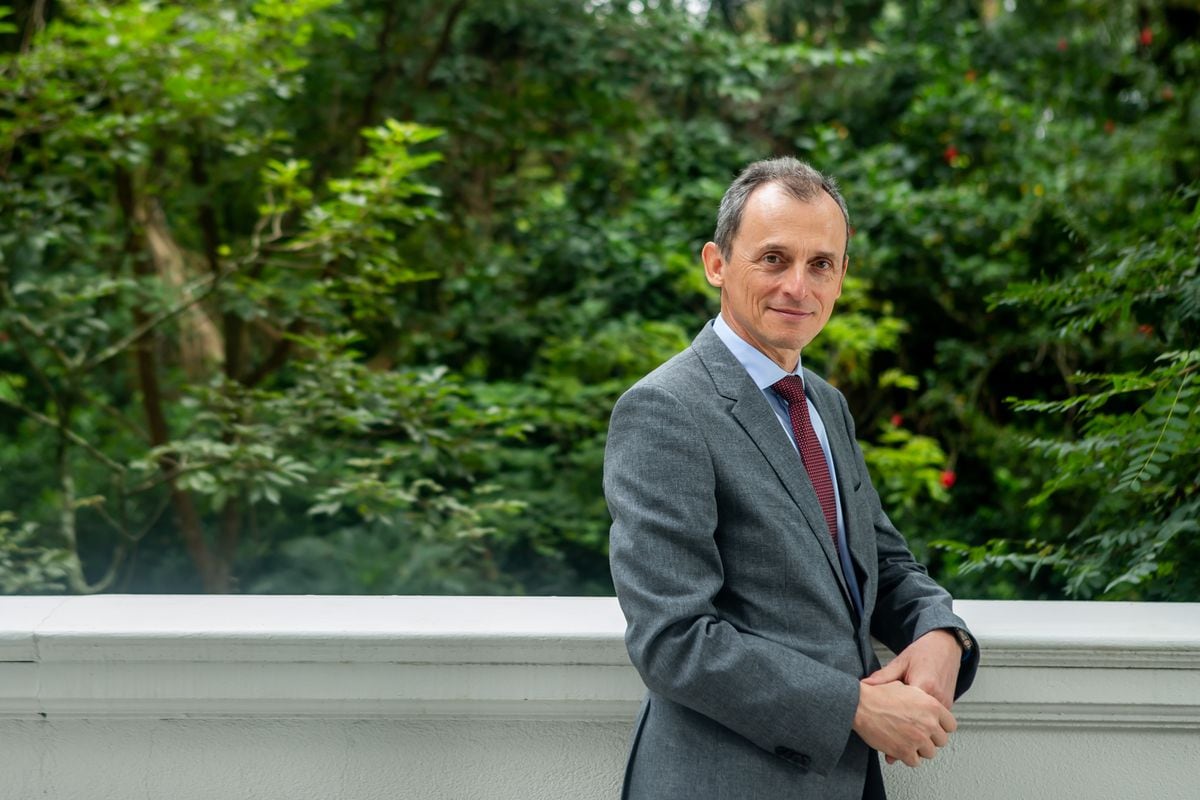 Pedro Duque : « Je crains que nous ne réglementions pas les débris spatiaux jusqu'à ce qu'il y ait un gros accident »