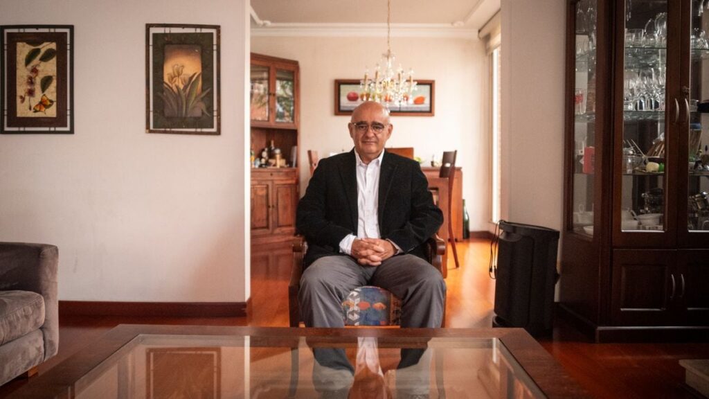 José Ismael Peña : « Je ne peux pas me retirer, il y va de l'autonomie universitaire »