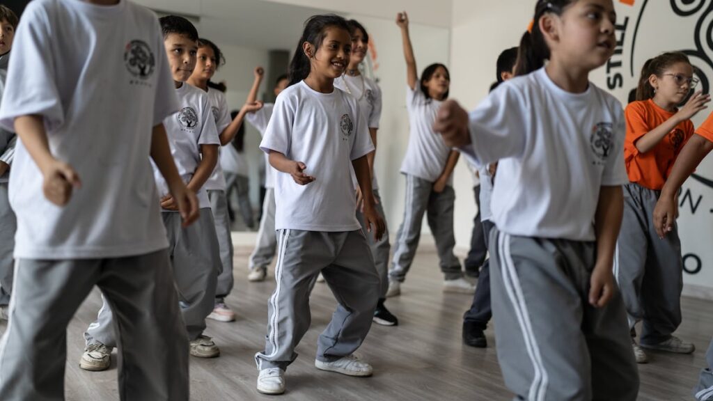 Une école d’élite pour les enfants vulnérables et migrants en Colombie