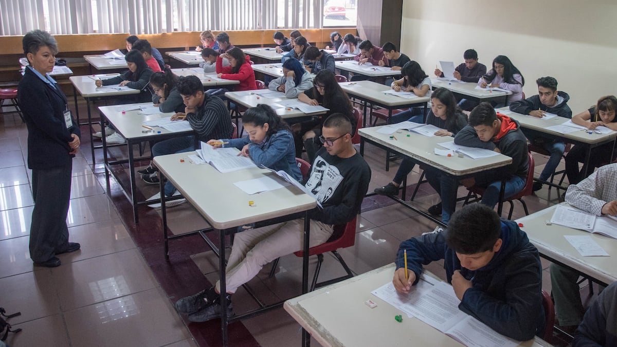 Claudia Sheinbaum annonce la création de 330 000 nouvelles places pour les étudiants dans les universités publiques
