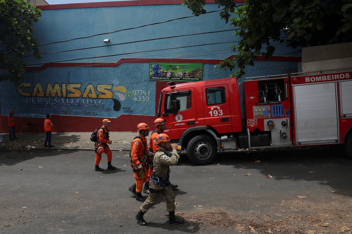 Un incendie dans une usine de costumes du carnaval de Rio de Janeiro provoque une douzaine de blessures graves