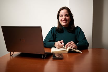 Dénise Montero qui a voyagé de Cuba pour étudier à Grenade.