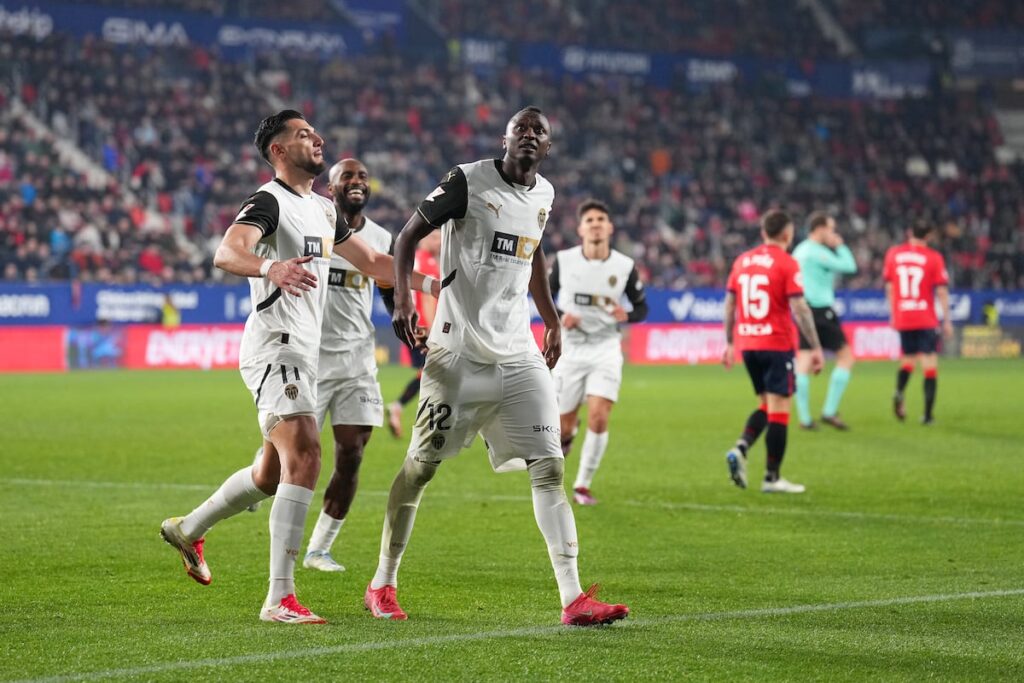 Umar Sadiq Valencia CF