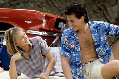 Michelle Pfeiffer et Val Kilmer, dans la série «One Too Many» de 1985.