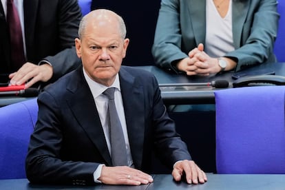 Le chancelier allemand sortant, Olaf Sholz, après avoir connu les résultats du vote.