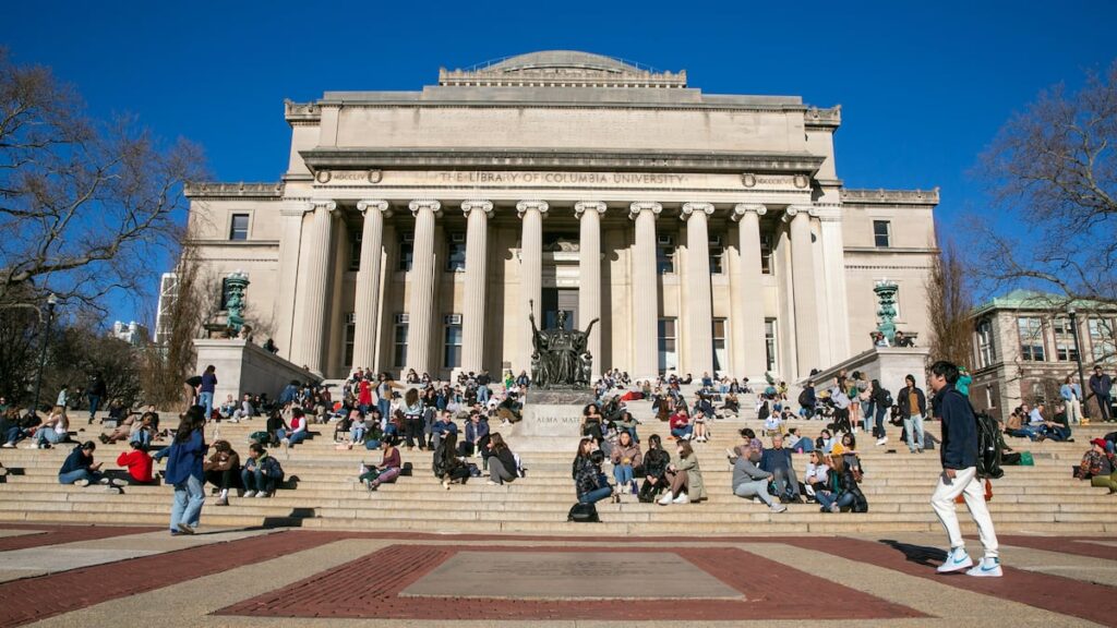 L'administration Trump introduit de nouveaux changements aux prêts étudiants