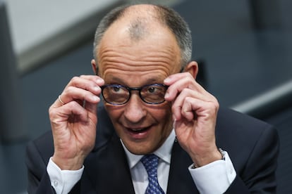 Le chef de la CDU et candidat au ministère des Affaires étrangères de l'Allemagne, Friedrich Merz, ce mardi au Bundestag.