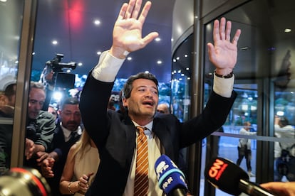 André Ventura célèbre les résultats de Chega à Lisbonne.