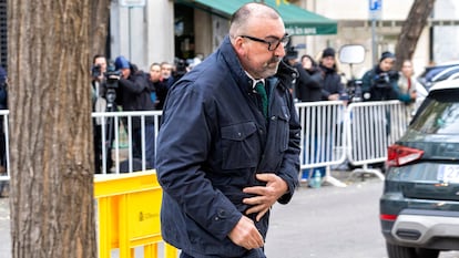 Koldo García, à son arrivée à la Cour suprême de Madrid en décembre 2024. 
