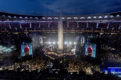 Vue générale lors du concert de la chanteuse Dellafuente, au stade Riyad Air Metropolitano, le 20 juin 2025, à Madrid (Espagne).