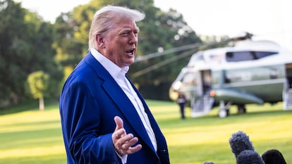 Trump dessert les membres des jardins de la Maison Blanche avant de partir pour la Haye. 