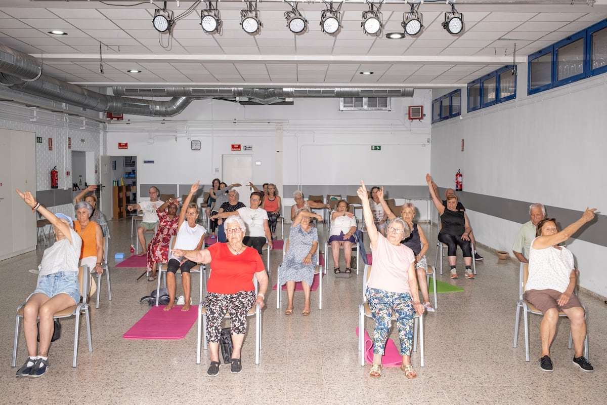 Ainsi une ville vieillie: des écoles des années 60 du sud de Madrid se sont converties en seniors