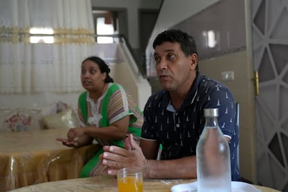 Abdelhakem, père de quatre enfants, est arrivé à Torre Pacheco en 1991 et a travaillé sur le terrain.