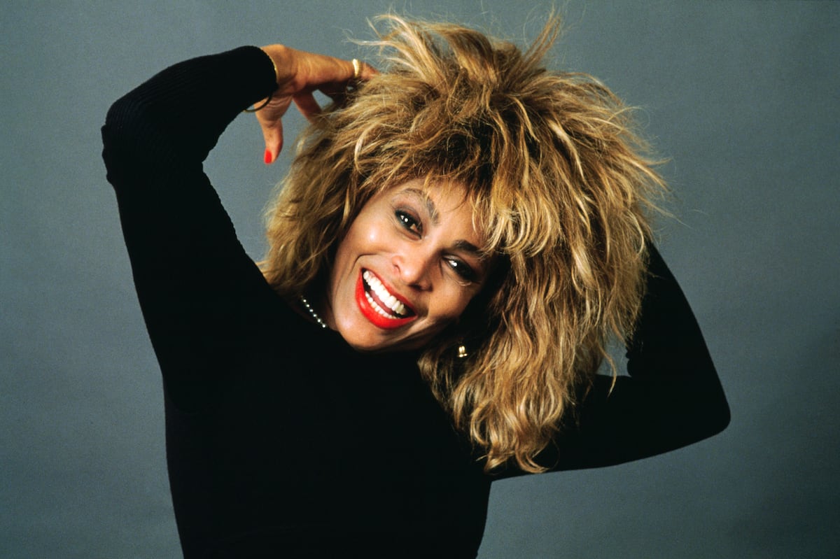 Échec des ventes: retrait de la perruque officielle de Tina Turner après sa critique pour sa petite ressemblance avec l'original