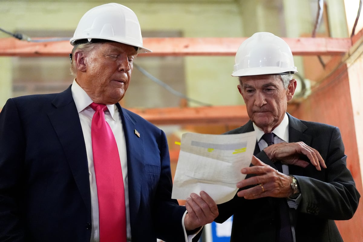Powell corrige Trump en public pour avoir menti sur le coût de la réforme de la Réserve fédérale lors d'une visite aux travaux