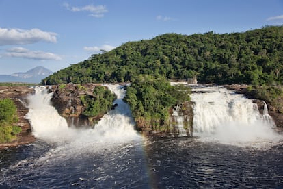 CANAIMA Waterfalls, Venezuela.