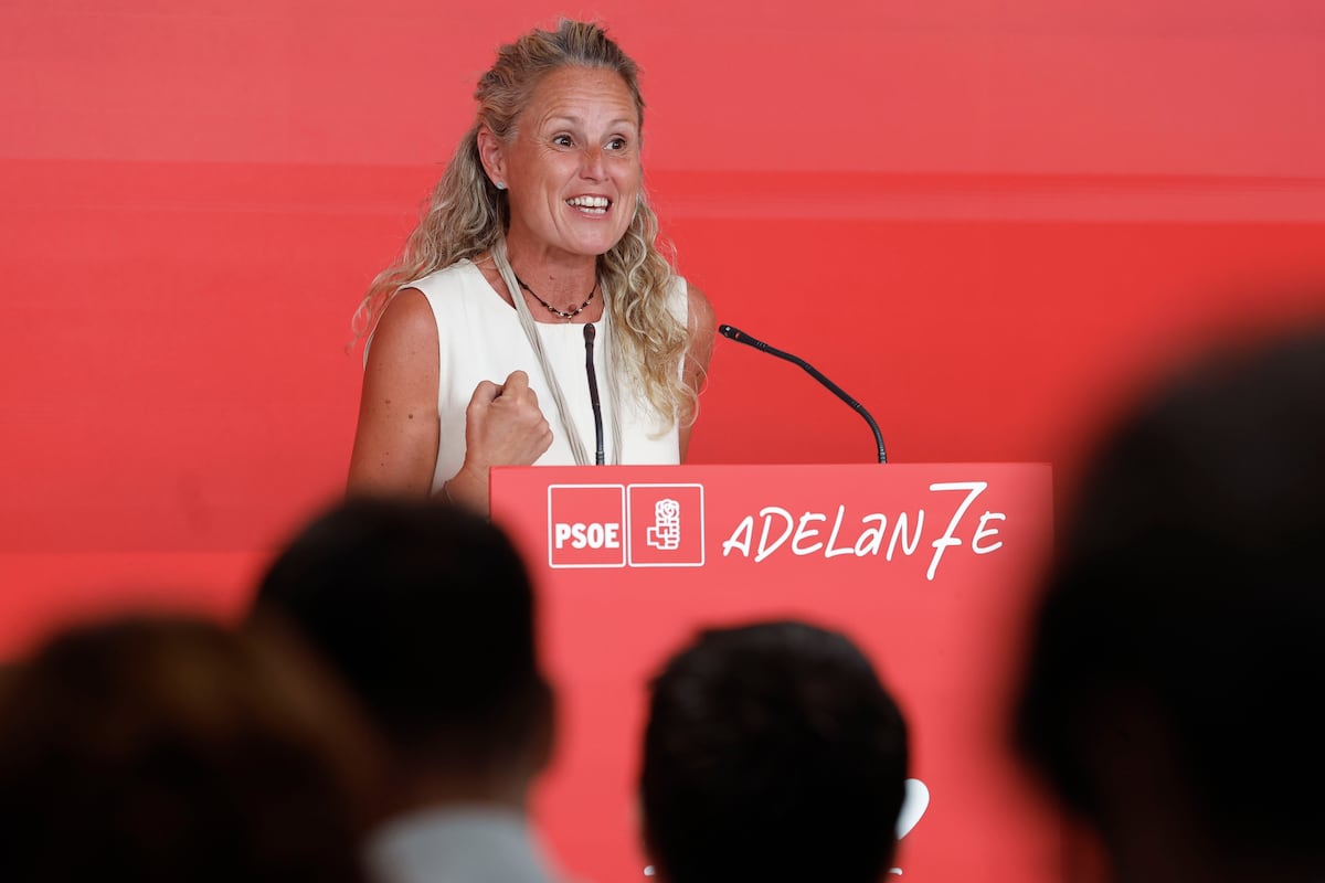 Dernière heure des nouvelles politiques, en direct | Le PSOE déclare que « le PP ne fait pas un voyage au centre, mais un vol vers l'ultra-droit »