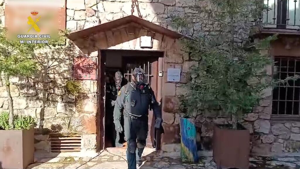 La garde civile enquête sur les propriétaires et les responsables du chauffage d'une maison rurale à Soria où deux invités sont morts