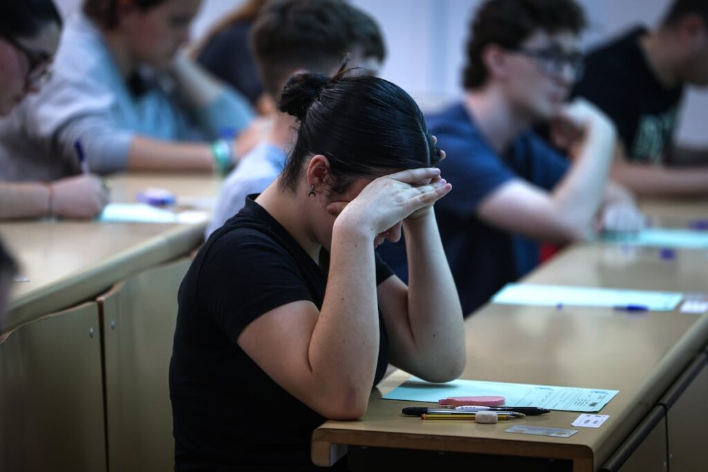 Pruebas de Selectividad el 3 de junio de 2025 en la Facultad de Medicina de Sevilla.