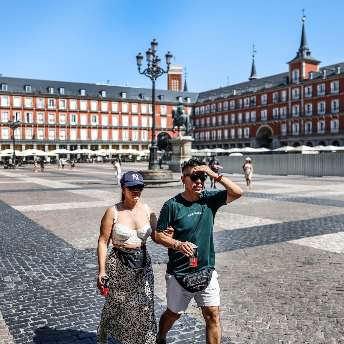 L'été qui a vidé les rues et rempli les maisons des fans
