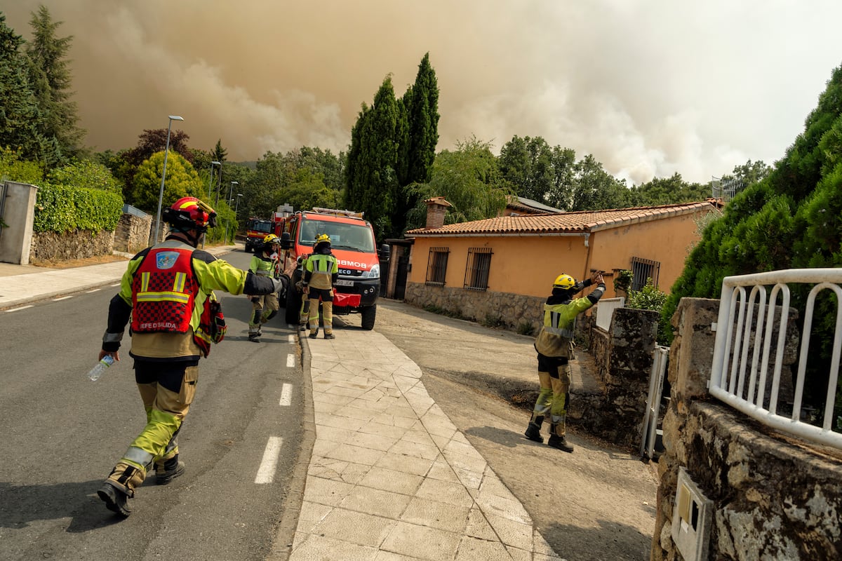 Le feu de Jarilla progresse « Runaway » et rasent déjà 11 000 hectares dans les extrémistes
