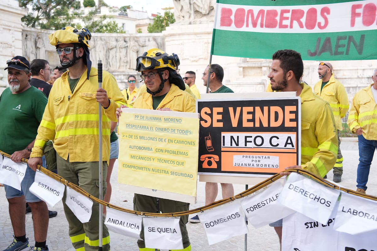 Les pompiers andalouses exigent de meilleures conditions: « Si la chose est disparue, comme dans les extrémités ou le León, la situation serait très compromise »