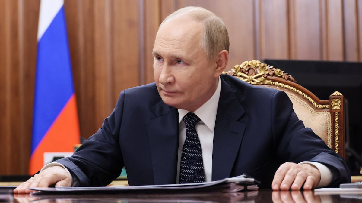 La Russie s'ouvre à une réunion entre Poutine et Zelenski au milieu de la pression de Trump pour sceller une trêve