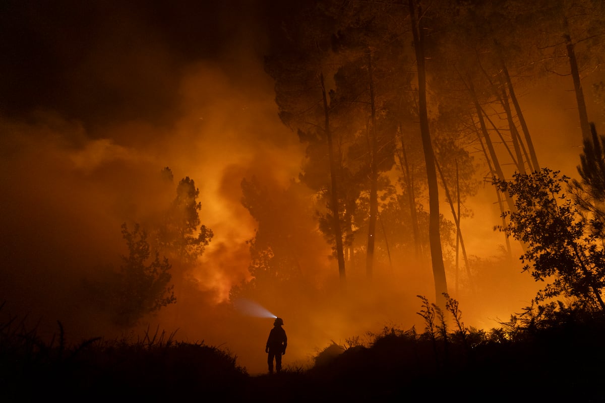 Le feu de Larouco (Olusen) rasent 20 000 hectares et est confirmé comme le pire de l'histoire de la Galice
