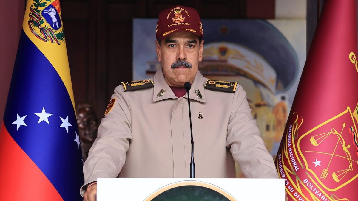 Les États-Unis montent pour Maduro à 50 millions de dollars et le relie à l'affiche de Sinaloa