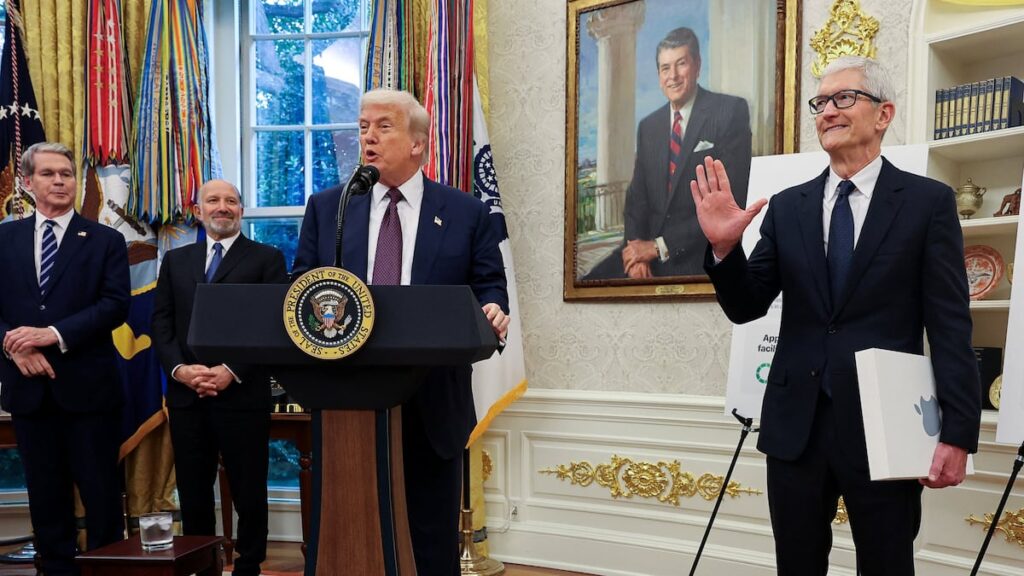 Trump ouvre une nouvelle ère protectionniste avec des menaces tarifaires encore plus élevées