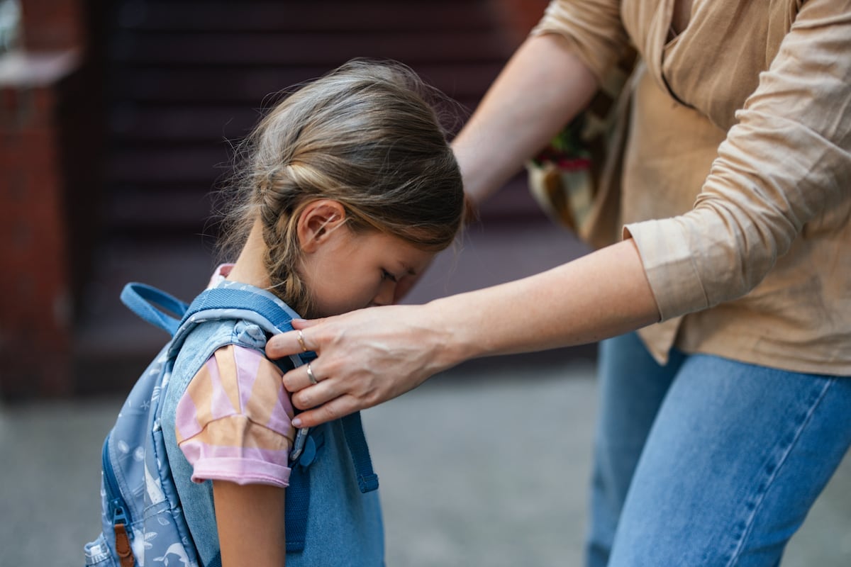 Adaptation à l'école, pourquoi mon fils a-t-il commencé heureux et n'est-il plus là?