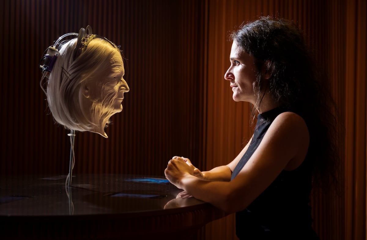 Mónica Rikic, artiste électronique: « La technologie ne doit pas être humanisée, car elle est déjà humaine »