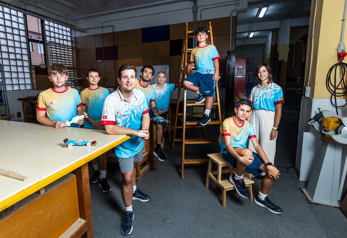 De Fuenlabrada à Singapour: une école publique de Madrid est en concurrence avec un soldat du monde entier dans un concours F1