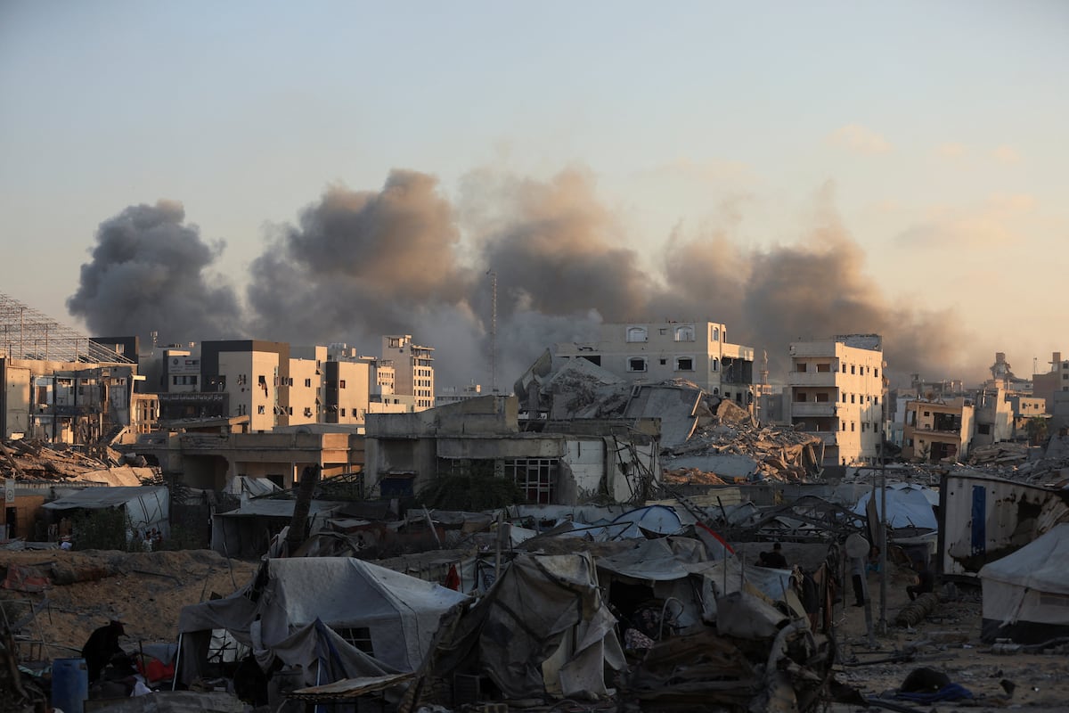 Bombes israéliennes contre les ruines d'une université de Gaza: un système éducatif fulmé