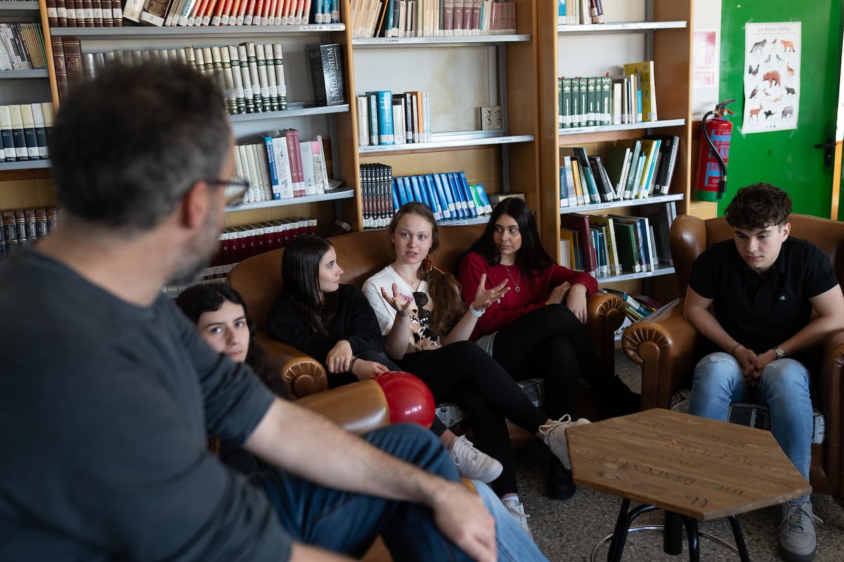 La bataille pour la démocratie commence dans les salles de classe