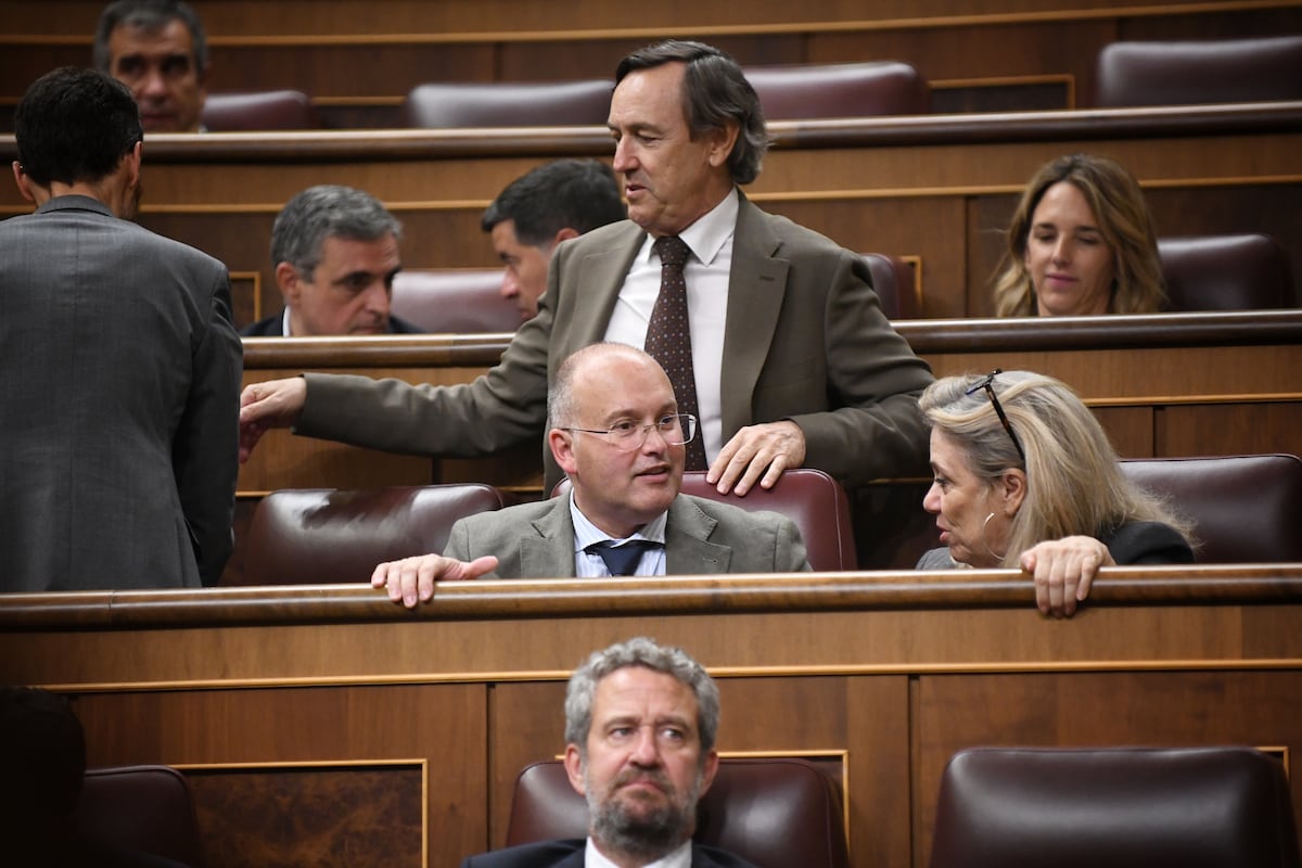 Le PP vote avec Vox au Congrès en faveur de « restreindre la régularisation des immigrants illégaux à travers les racines »