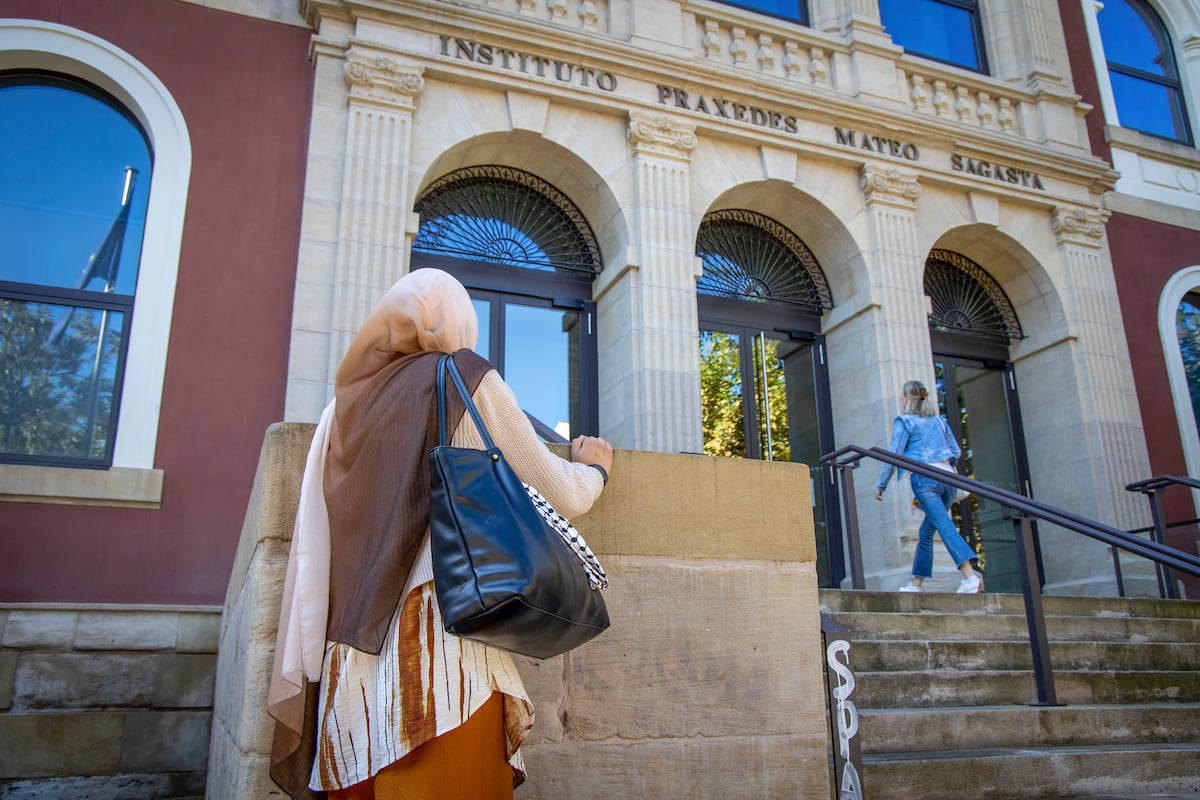 Le gouvernement de Rioja soutient la décision d'une école publique pour interdire un élève à prendre le voile islamique