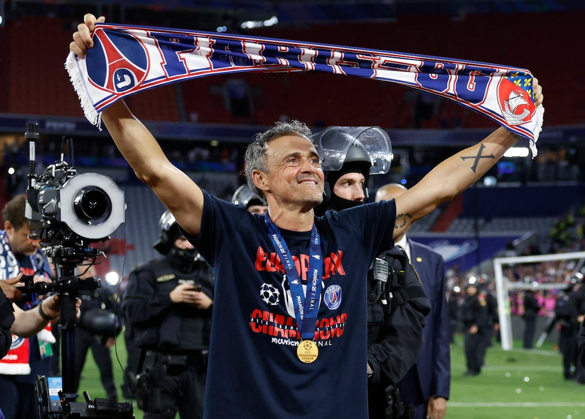 Luis Enrique, transféré aux urgences avec une fracture de la clavicule après une chute de vélo