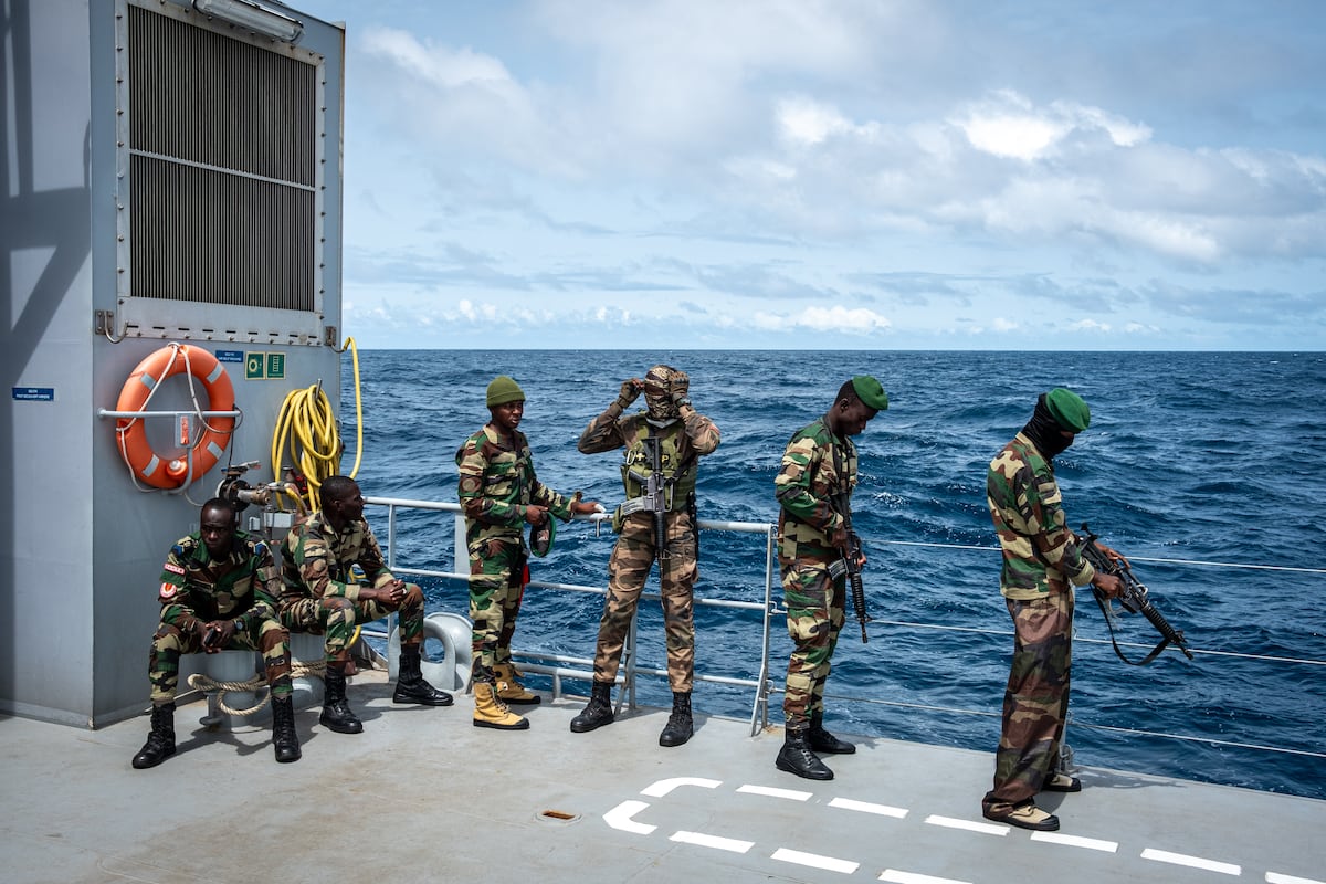 À bord du navire sénégalais qui sauve des migrants essayant d'atteindre les îles Canaries: « Nous trouvons beaucoup moins de navires migrants que l'année dernière »