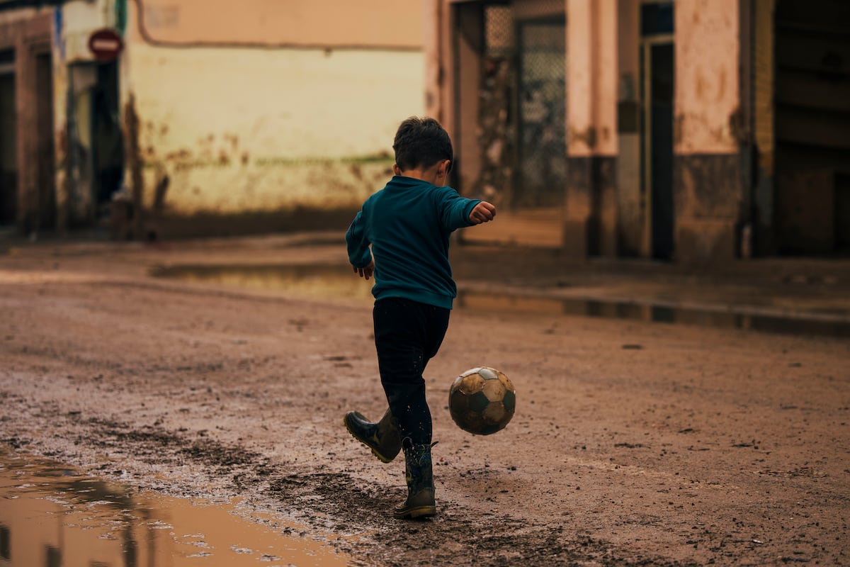 Les conséquences mentales du dana dans l'enfance : « La boue continue dans la vie de nombreux enfants »