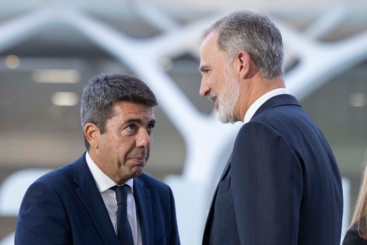 Mazón s'effondre face pour la première fois à la douleur et à la rage des victimes du dana