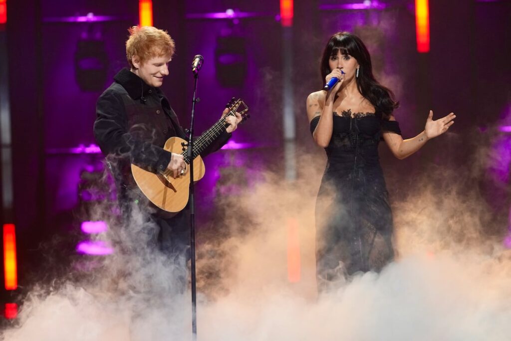 Aitana et Ed Sheeran, lauréats des LOS40 Music Awards lors d'un gala où Rosalía a brillé